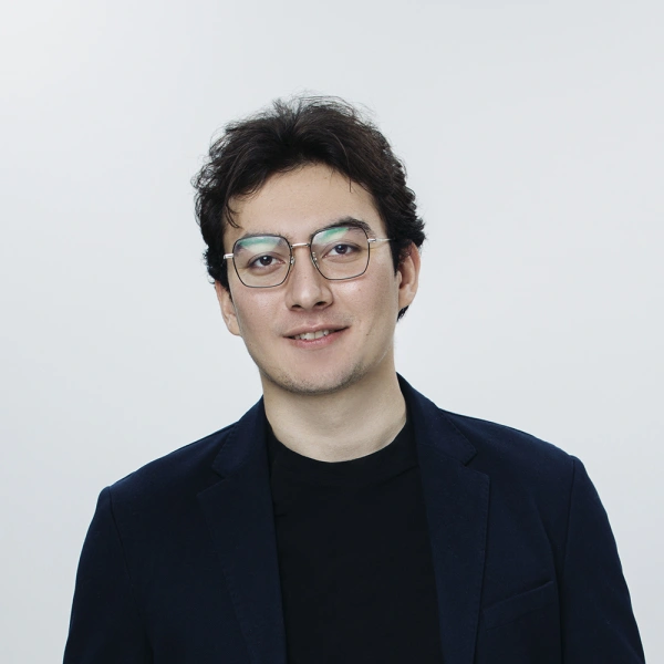 Жасур Пулатов